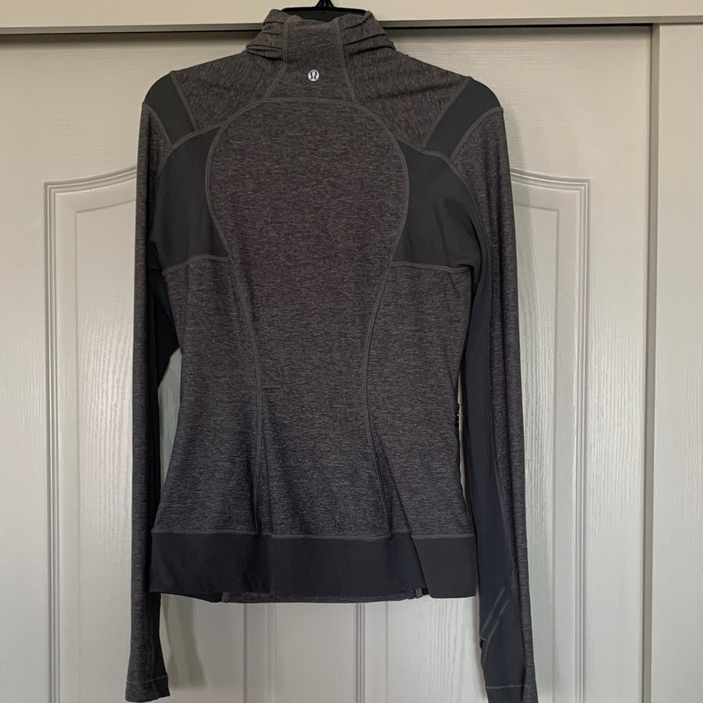 Lululemon Athletica Light Charcoal Asymmetrical Jacket - Picture 2 of 16